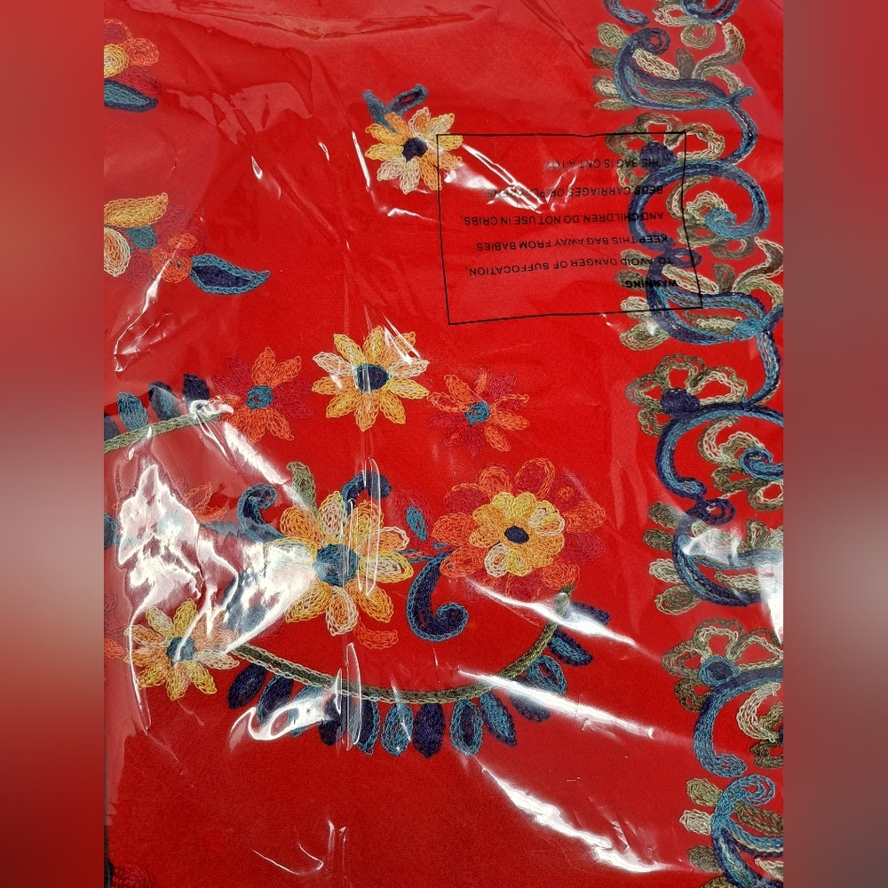 Jessica McClintock Floral Embroidered Fringe Shawl-Scarf 72x 30" Several Colors - Picture 4 of 9